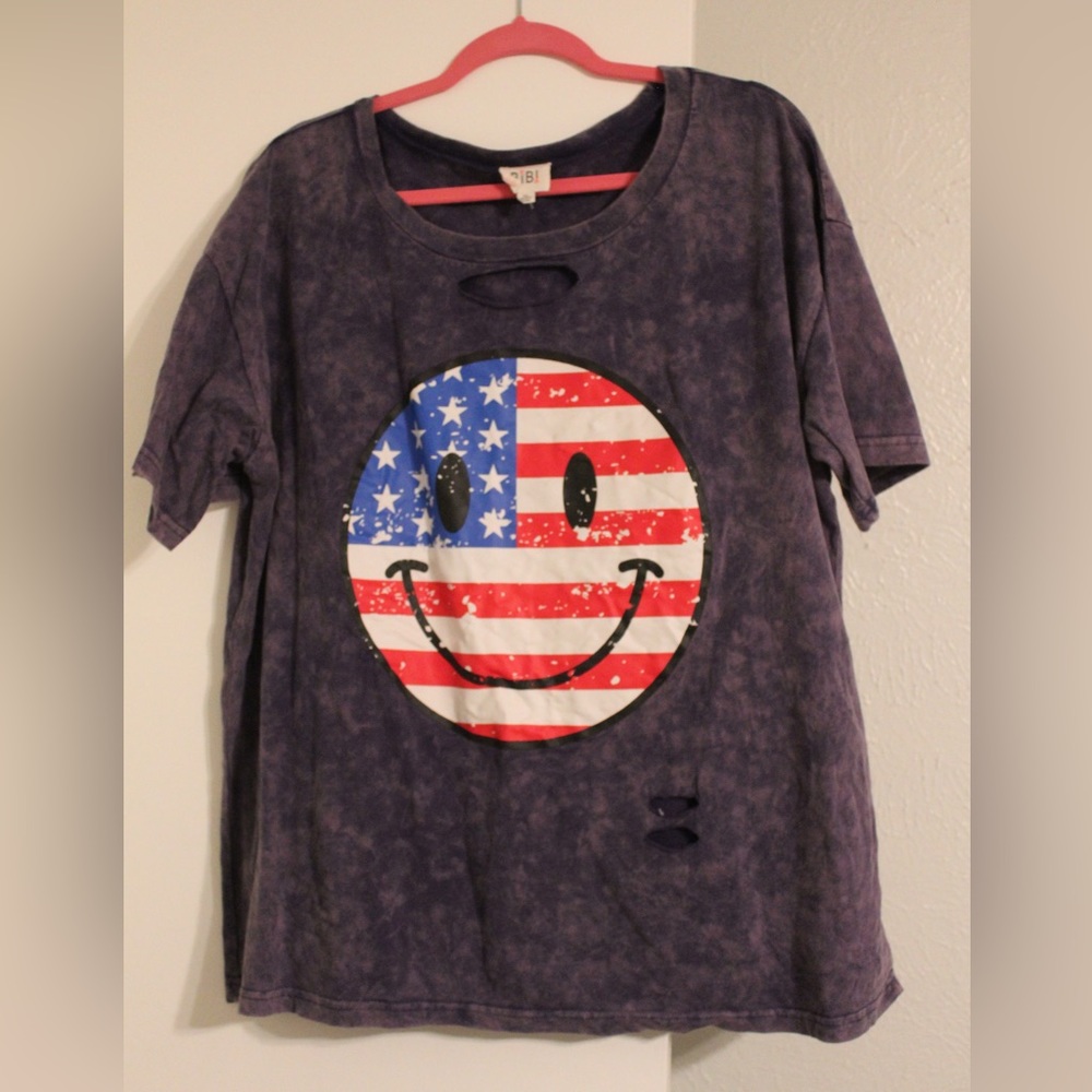 Smiley face America shirt